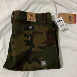Vans Camo chino pants khakis NWT